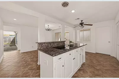 1007 Apache Falls Drive, Katy, TX 77450 - Photo 12