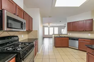 12226 Carriage Oak Cir, Humble, TX 77346 - Photo 8
