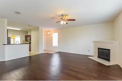 12226 Carriage Oak Circle, Humble, TX 77346 - Photo 6