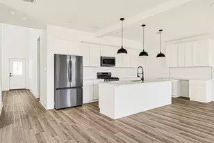 7411 Charlie St, Houston, TX 77088 - Photo 8
