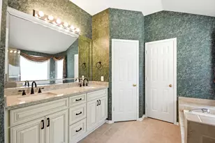2718 Honeysuckle Walk, Spring, TX 77388 - Photo 24
