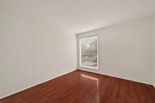 2818 S Bartell Dr, Houston, TX 77054 - Photo 14