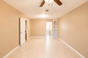 10358 Sageplum Dr, Houston, TX 77089 - Photo 8
