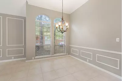 27 Stargazer Place, The Woodlands, TX 77381 - Photo 8