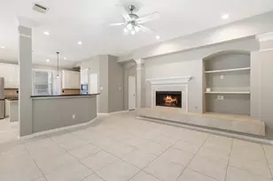 27 Stargazer Pl, The Woodlands, TX 77381 - Photo 12