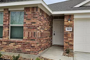 9602 Atwood Lake Dr, Baytown, TX 77521 - Photo 2