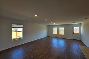 9602 Atwood Lake Dr, Baytown, TX 77521 - Photo 10