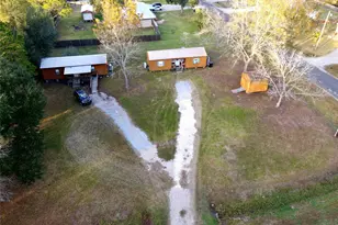 369 E Chestnut St, Winnie, TX 77665 - Photo 2