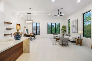 3531 Bradford St, Houston, TX 77025 - Photo 2
