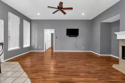 4910 Pleasure Lake Drive, Willis, TX 77318 - Photo 6