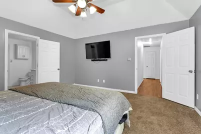 4910 Pleasure Lake Drive, Willis, TX 77318 - Photo 18