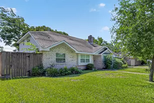 8014 Argentina St, Jersey Village, TX 77040 - Photo 2