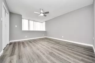 6311 Riverview Way, Houston, TX 77057 - Photo 12