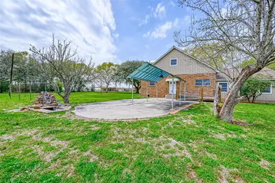 1826 County Road 469, El Campo, TX 77437 - Photo 6