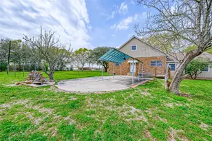 1826 Co Rd 469, El Campo, TX 77437 - Photo 6