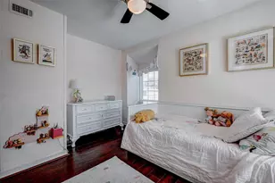 10189 Beekman Pl Dr, Houston, TX 77043 - Photo 32