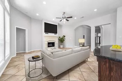 13616 Orchard Wind Lane, Pearland, TX 77584 - Photo 16