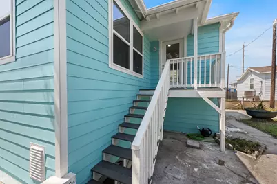 2023 1/2 Hollywood Avenue, Galveston, TX 77551 - Photo 32