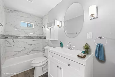 2023 1/2 Hollywood Avenue, Galveston, TX 77551 - Photo 18