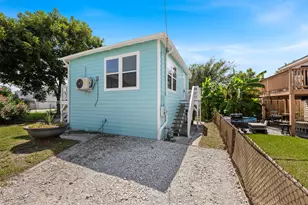 2023 1/2 Hollywood Ave, Galveston, TX 77551 - Photo 30