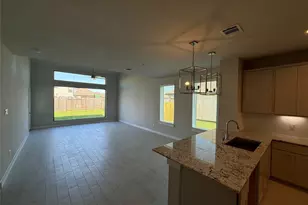 8739 Mallow Rose Wy, Rosharon, TX 77583 - Photo 2