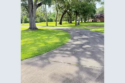 1410 S Dance Drive, West Columbia, TX 77486 - Photo 6