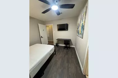 11322 Murr Way, Houston, TX 77048 - Photo 8