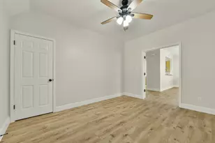 839 Quiet Spring Ln, Houston, TX 77062 - Photo 26