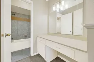 14333 Memorial Dr, Houston, TX 77079 - Photo 20