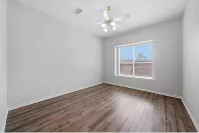 7923 Glenn Cliff Drive Drive, Houston, TX 77064 - Photo 12