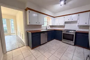17518 Rustington Dr, Spring, TX 77379 - Photo 2