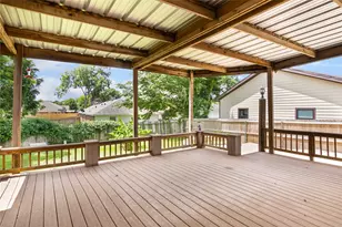12757 Lake Conroe Hills Dr, Willis, TX 77318 - Photo 22