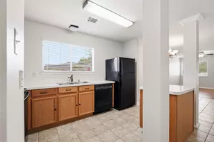 1549 Nichole Woods Dr, Houston, TX 77047 - Photo 6