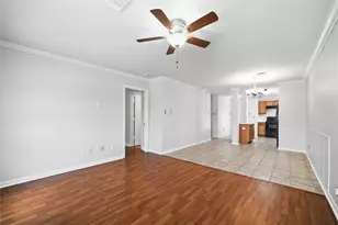 1549 Nichole Woods Dr, Houston, TX 77047 - Photo 2