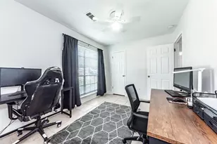 405 Avondale Ln, Friendswood, TX 77546 - Photo 30