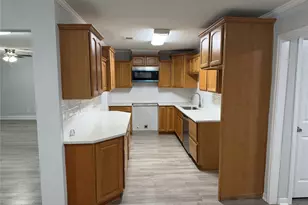 702 Westshire Dr, Houston, TX 77013 - Photo 6