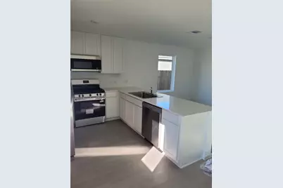 9022 Arctic Rockfish Dr, Baytown, TX 77521 - Photo 8