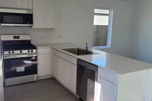 9022 Arctic Rockfish Dr, Baytown, TX 77521 - Photo 8