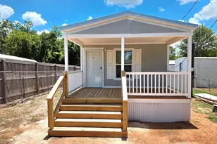 401 S Woodson St, Willis, TX 77378 - Photo 1