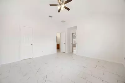 14019 Kinsbourne Court, Houston, TX 77014 - Photo 10