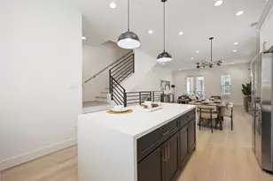 7809 Amelia Rd, Houston, TX 77055 - Photo 14