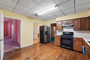 2109 Gentry St, Houston, TX 77009 - Photo 14