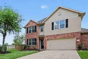9719 Opal Rock Dr, Rosharon, TX 77583 - Photo 2