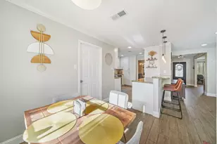 5919 Lattimer Dr, Houston, TX 77035 - Photo 18