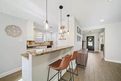 5919 Lattimer Drive, Houston, TX 77035 - Photo 16