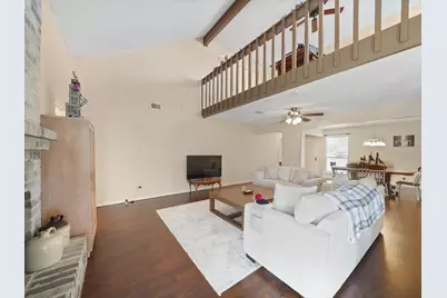 2239 Highland Hills Drive, Sugar Land, TX 77478 - Photo 8