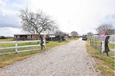 6018 Fm 360 Road, Needville, TX 77461 - Photo 8