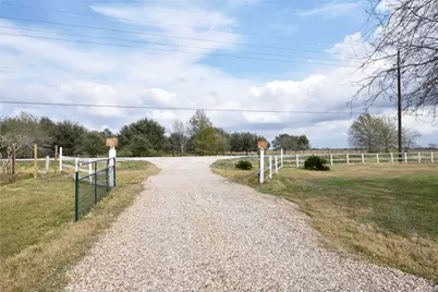 6018 Fm 360 Road, Needville, TX 77461 - Photo 10