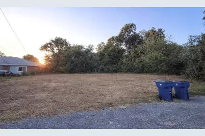 119 Thelma Lane, Texas City, TX 77493 - Photo 1