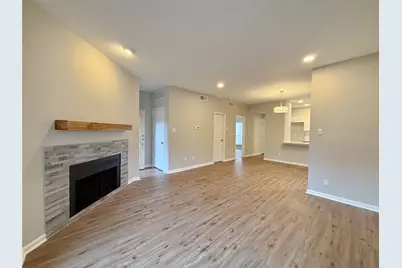 3100 Walnut Bend Lane #223, Houston, TX 77042 - Photo 8